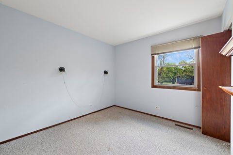 Tiny photo for 9517 Ballard Road, Crystal Lake, IL 60014 (MLS # 12651724)
