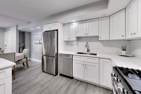 Tiny photo for 23A Kingery Quarter #102, Willowbrook, IL 60527 (MLS # 12741525)