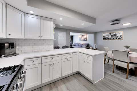 Tiny photo for 23A Kingery Quarter #102, Willowbrook, IL 60527 (MLS # 12741525)
