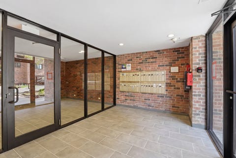 Tiny photo for 9331 Landings Lane #204, Des Plaines, IL 60016 (MLS # 12688654)