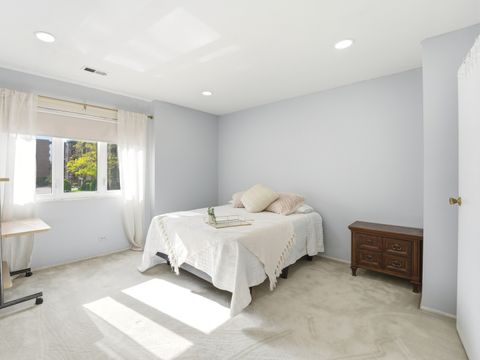 Tiny photo for 9331 Landings Lane #204, Des Plaines, IL 60016 (MLS # 12688654)