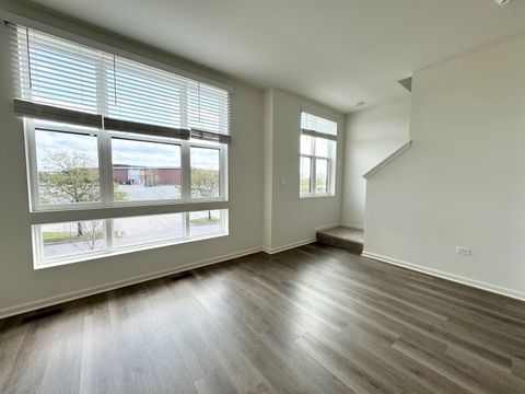 Tiny photo for 387 Summit Circle, Lombard, IL 60148 (MLS # 12484554)