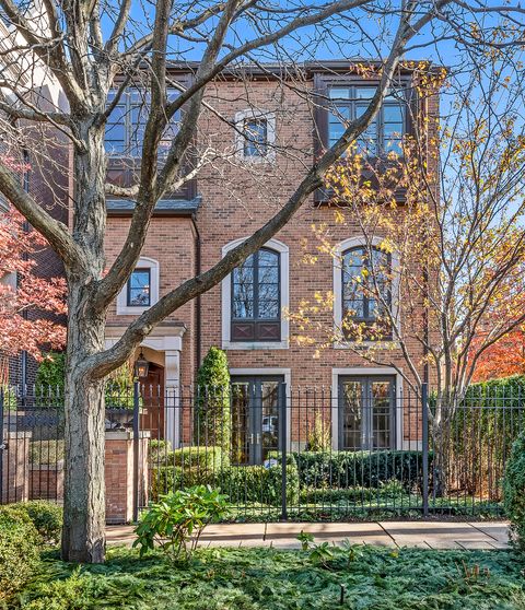 Photo of 2615 N Paulina Street, Chicago, IL 60614 (MLS # 12576137)