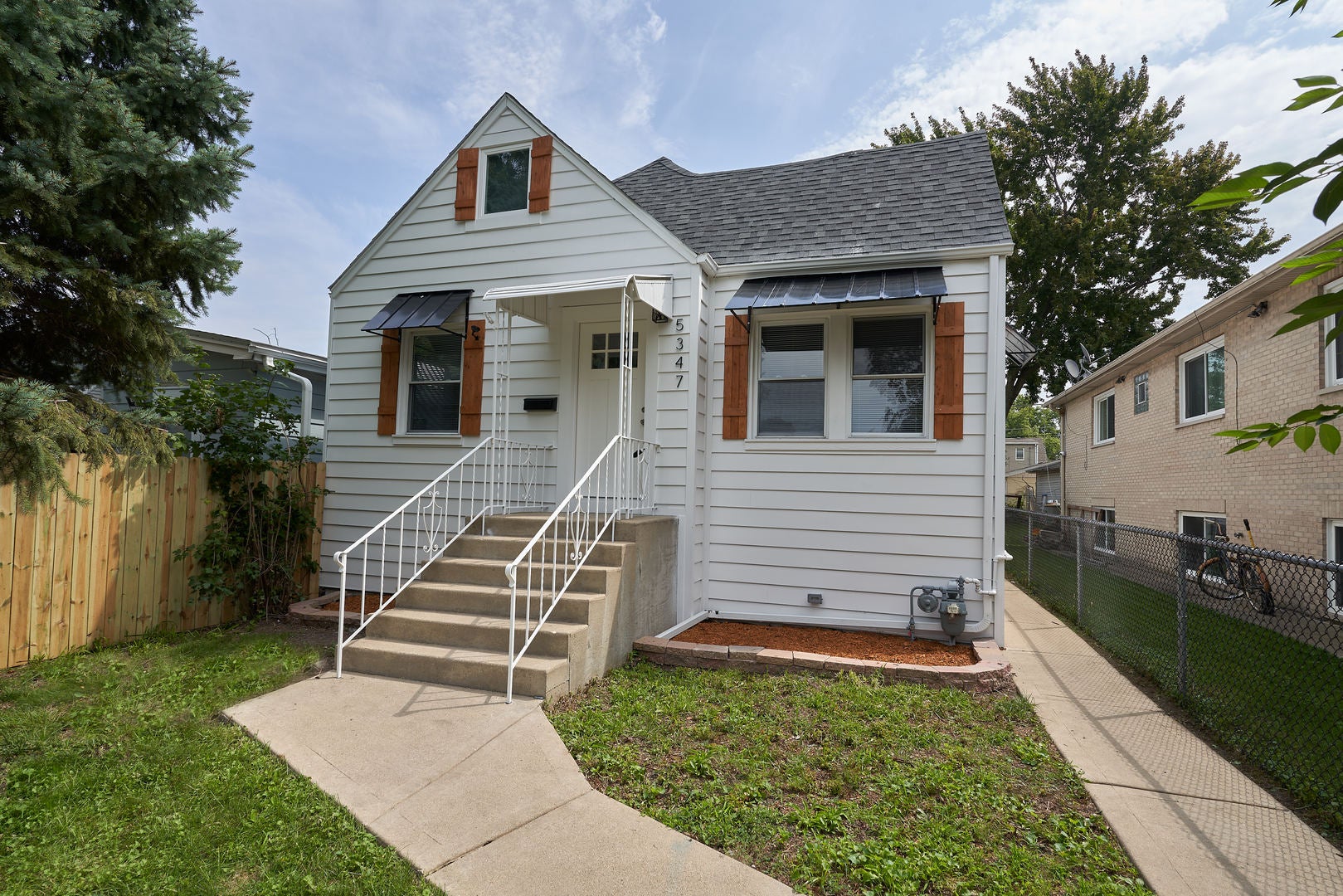 5347 S 73 Avenue