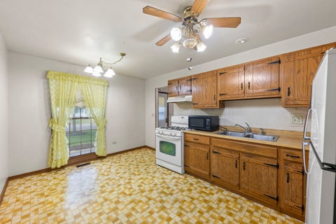 Tiny photo for 1406 Kaskaskia Avenue, Elgin, IL 60123 (MLS # 12649241)
