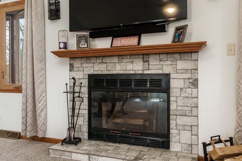 Tiny photo for 6658 Nestlewood Drive, Roscoe, IL 61073 (MLS # 12621235)