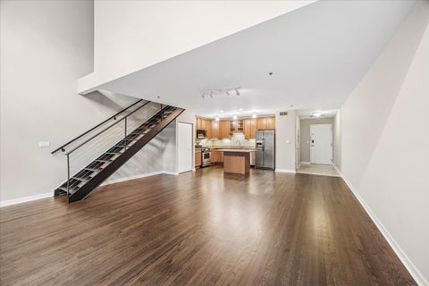 Tiny photo for 331 S Ridgeland Avenue #C, Oak Park, IL 60304 (MLS # 12780896)