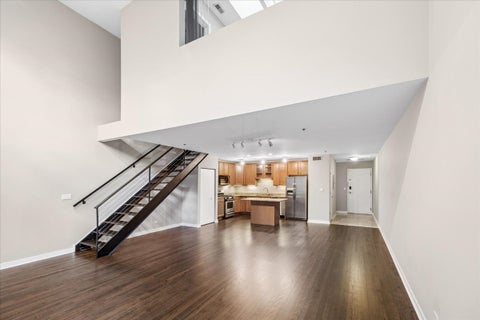Tiny photo for 331 S Ridgeland Avenue #C, Oak Park, IL 60304 (MLS # 12780896)