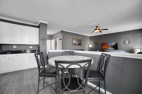 Tiny photo for 711 Blossom Court, Oswego, IL 60543 (MLS # 12571396)