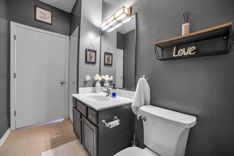 Tiny photo for 711 Blossom Court, Oswego, IL 60543 (MLS # 12571396)