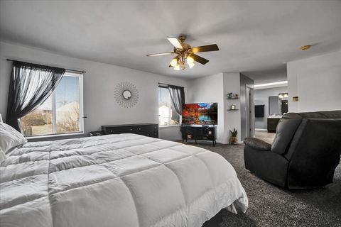 Tiny photo for 711 Blossom Court, Oswego, IL 60543 (MLS # 12571396)