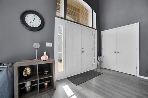 Tiny photo for 711 Blossom Court, Oswego, IL 60543 (MLS # 12571396)