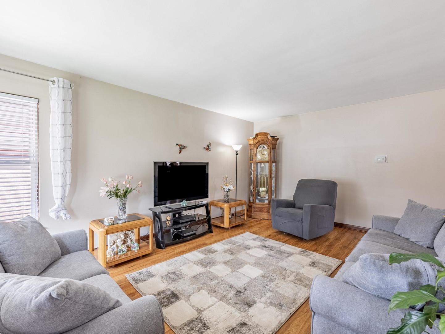 4300 W 78th Street
