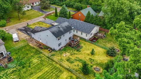 Tiny photo for 10118 Lund Avenue, Algonquin, IL 60102 (MLS # 12664824)