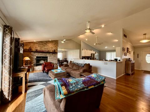 Tiny photo for 14133 Rebecca Lane, Clinton, IL 61727 (MLS # 12571976)