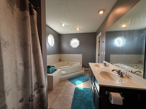 Tiny photo for 14133 Rebecca Lane, Clinton, IL 61727 (MLS # 12571976)