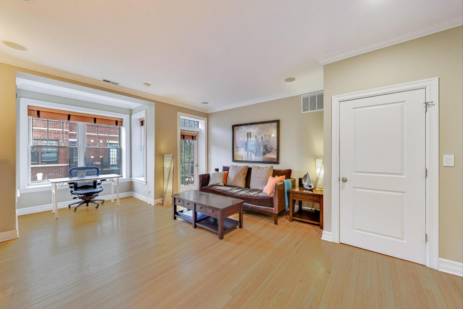 2711 N Mildred Avenue 3A