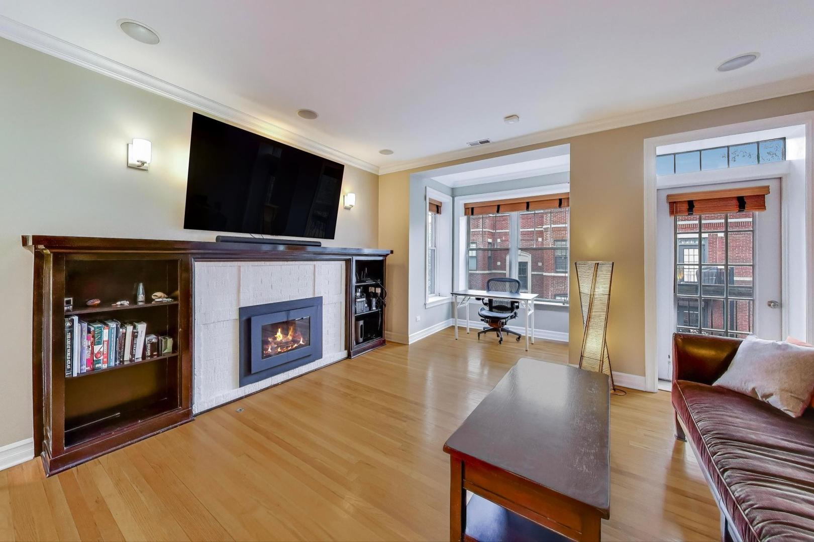 2711 N Mildred Avenue 3A