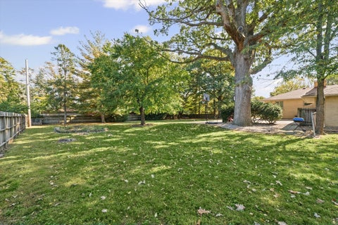 Tiny photo for 2504 E University Avenue, Urbana, IL 61802 (MLS # 12782390)