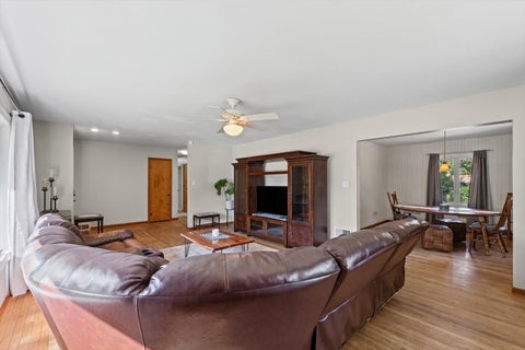 Tiny photo for 2504 E University Avenue, Urbana, IL 61802 (MLS # 12782390)