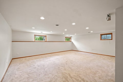 Tiny photo for 3985 Dorchester Avenue, Gurnee, IL 60031 (MLS # 12719349)