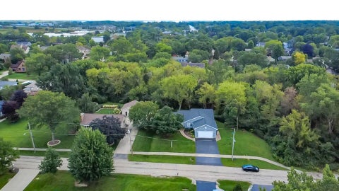 Tiny photo for 3985 Dorchester Avenue, Gurnee, IL 60031 (MLS # 12719349)