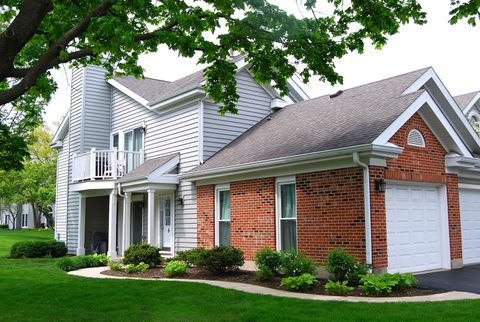 Photo of 1984 N STILLWATER Road, Arlington Heights, IL 60004 (MLS # 12632409)