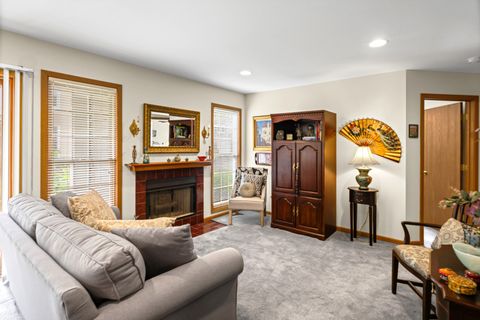 Tiny photo for 1984 N STILLWATER Road, Arlington Heights, IL 60004 (MLS # 12632409)