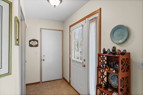Tiny photo for 1984 N STILLWATER Road, Arlington Heights, IL 60004 (MLS # 12632409)
