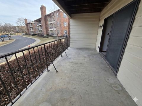 Tiny photo for 621 Hapsfield Lane #103, Buffalo Grove, IL 60089 (MLS # 12580482)