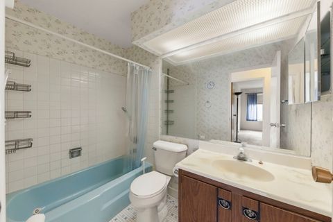 Tiny photo for 245 S Park Lane #321, Palatine, IL 60074 (MLS # 12015807)