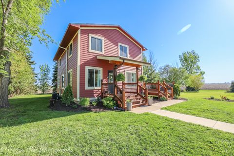 Photo of 26340 Esmond Road, Esmond, IL 60129 (MLS # 12633307)