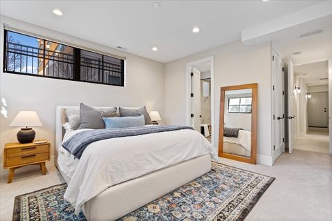 Tiny photo for 1833 N Larrabee Street #1, Chicago, IL 60614 (MLS # 12554563)