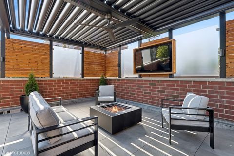 Tiny photo for 1833 N Larrabee Street #1, Chicago, IL 60614 (MLS # 12554563)