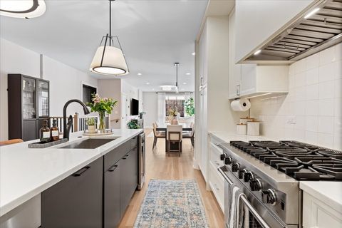 Tiny photo for 1833 N Larrabee Street #1, Chicago, IL 60614 (MLS # 12554563)