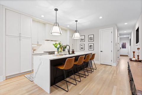 Tiny photo for 1833 N Larrabee Street #1, Chicago, IL 60614 (MLS # 12554563)