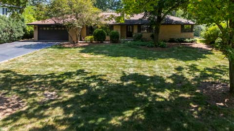 Tiny photo for 2285 Thorntree Lane, Palatine, IL 60067 (MLS # 12719332)