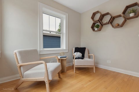 Tiny photo for 5257 N Laporte Avenue, Chicago, IL 60630 (MLS # 12728613)