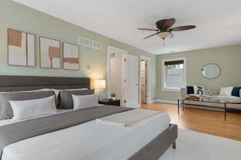 Tiny photo for 5257 N Laporte Avenue, Chicago, IL 60630 (MLS # 12728613)