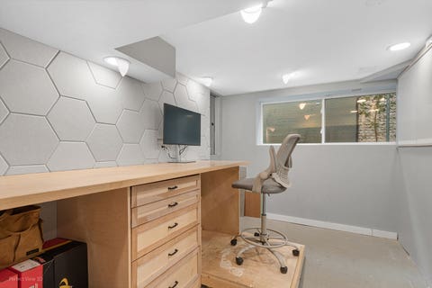 Tiny photo for 5257 N Laporte Avenue, Chicago, IL 60630 (MLS # 12728613)