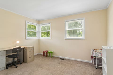 Tiny photo for 2102 George Street, Rolling Meadows, IL 60008 (MLS # 12699359)