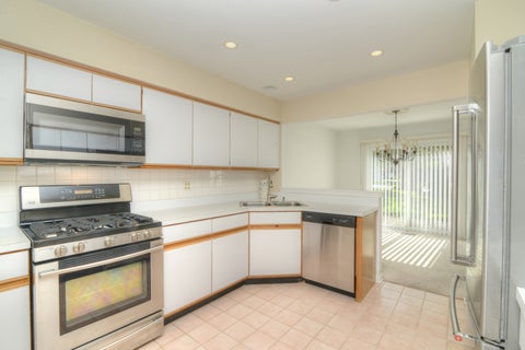 Tiny photo for 1050 Ridgefield Circle, Carol Stream, IL 60188 (MLS # 12778609)