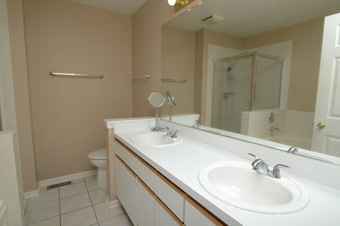 Tiny photo for 1050 Ridgefield Circle, Carol Stream, IL 60188 (MLS # 12778609)