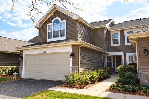 Photo of 1050 Ridgefield Circle, Carol Stream, IL 60188 (MLS # 12778609)