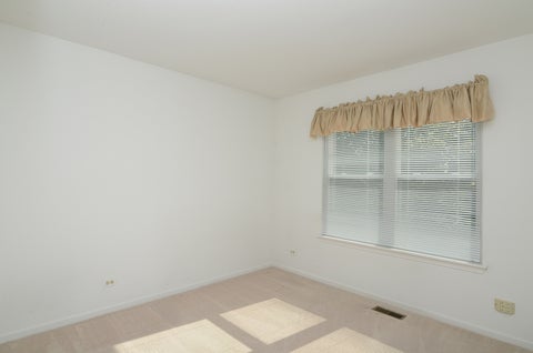 Tiny photo for 1050 Ridgefield Circle, Carol Stream, IL 60188 (MLS # 12778609)