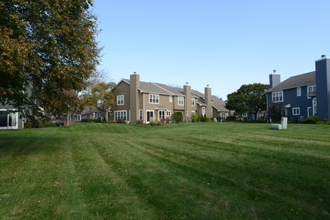 Tiny photo for 1050 Ridgefield Circle, Carol Stream, IL 60188 (MLS # 12778609)