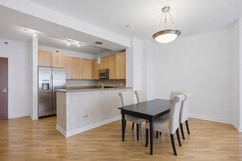 Tiny photo for 1322 S PRAIRIE Avenue #405, Chicago, IL 60605 (MLS # 12622838)