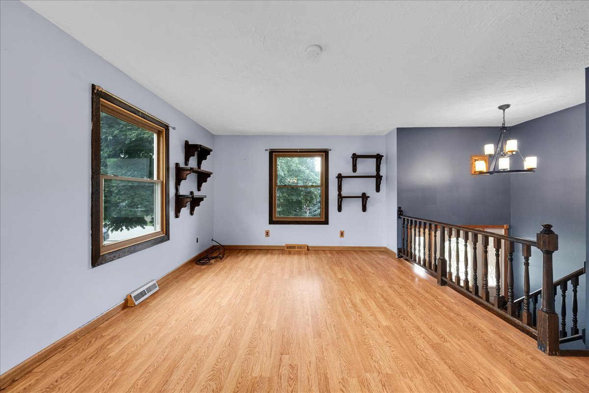 16101 S Legion Court