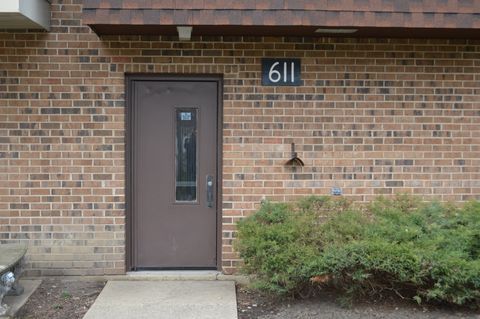 Tiny photo for 611 W Central Road #A4, Mount Prospect, IL 60056 (MLS # 12604680)