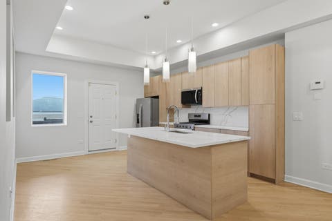 Tiny photo for 6505 S WOODLAWN Avenue, Chicago, IL 60637 (MLS # 12734337)